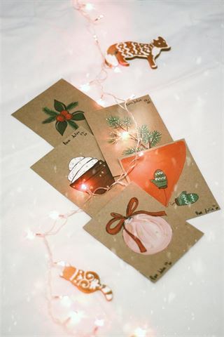 Skab glæde og motivation: giv mindeværdige firmajulegaver til dine medarbejdere