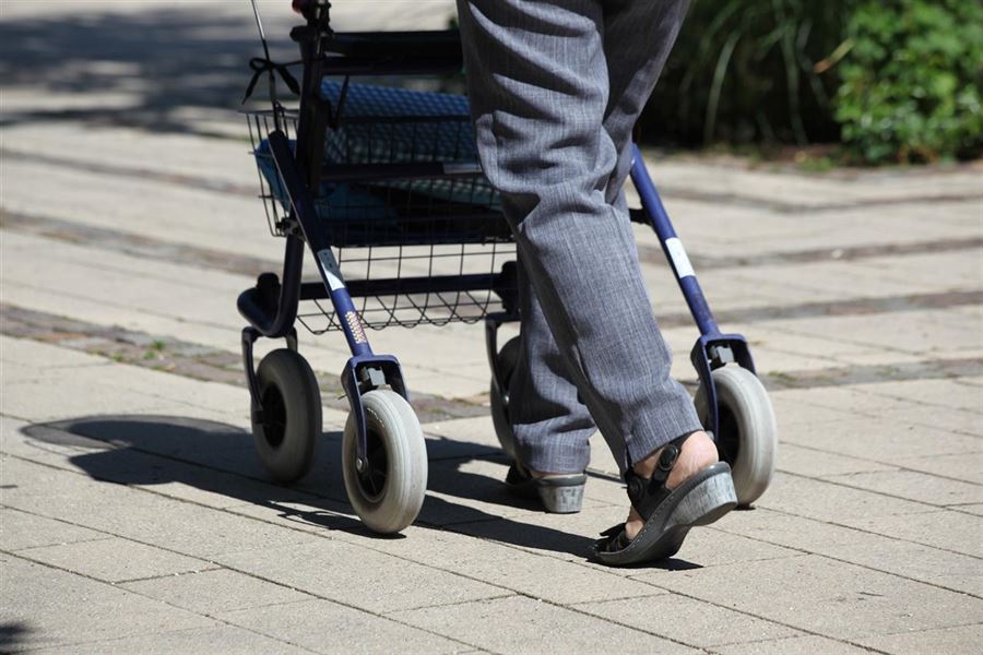 Find din rollator og siddepuder hos SeniorSalg.dk